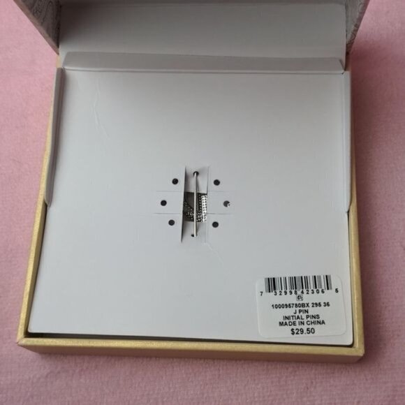 Charter Club Letter J Initial Pin - Picture 3 of 5